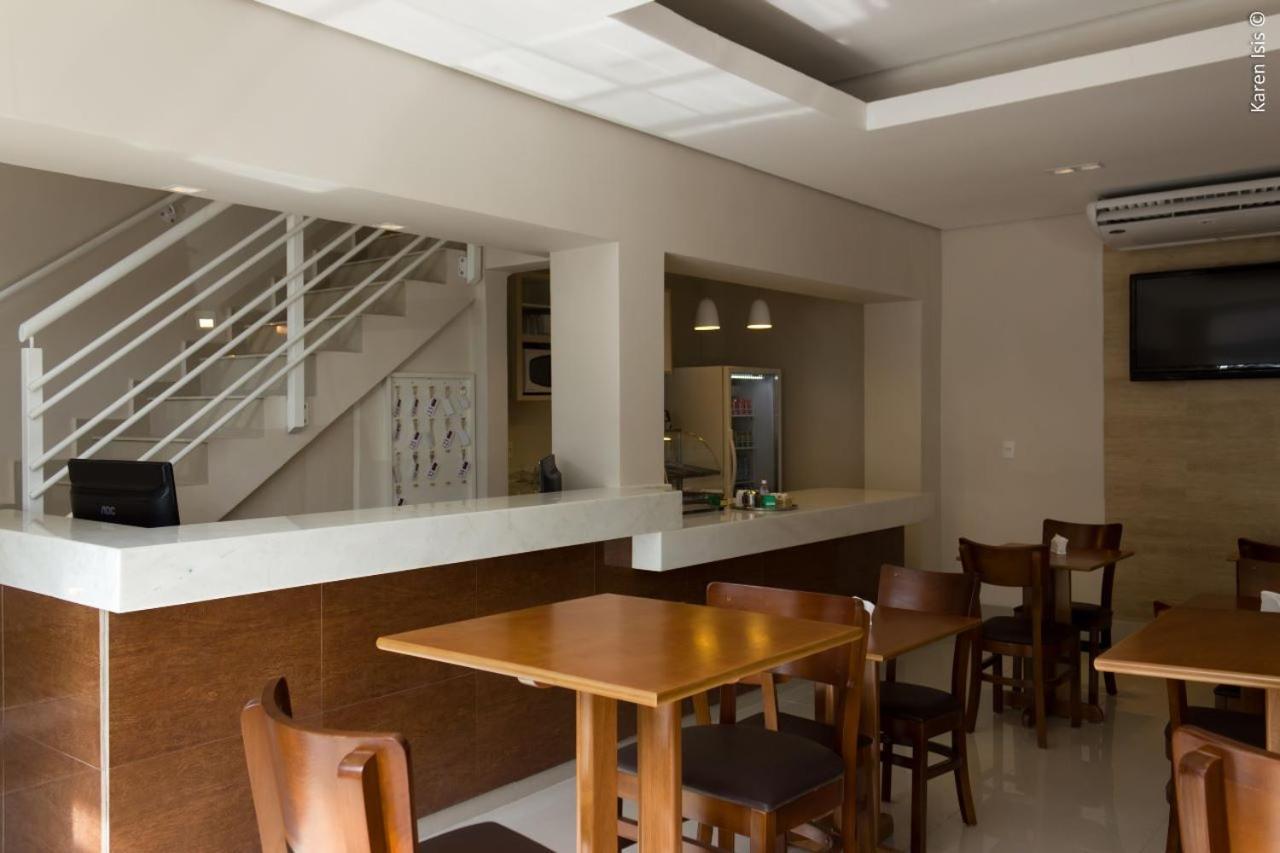 Pedreira Flat Hotel Bagian luar foto