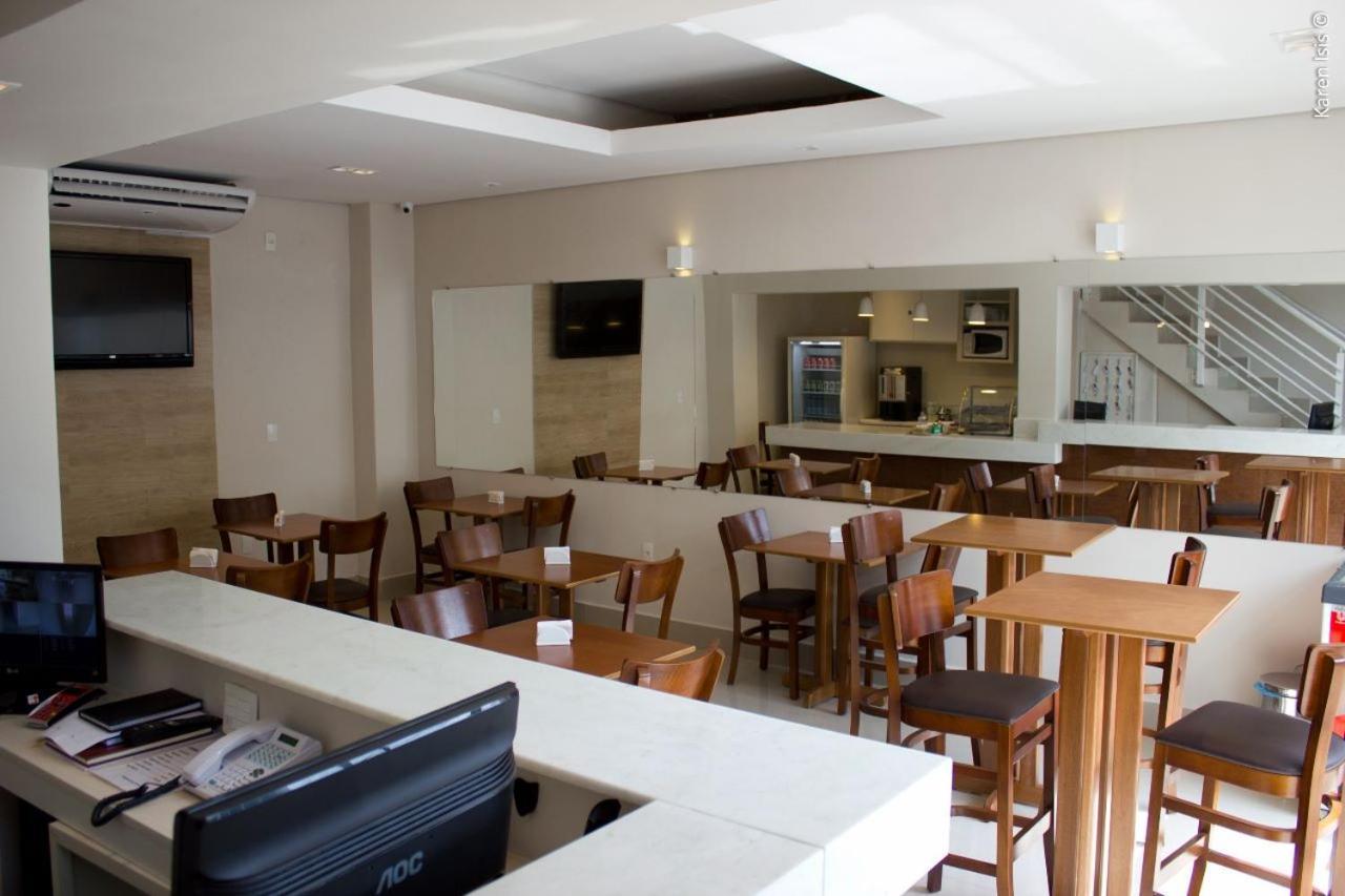 Pedreira Flat Hotel Bagian luar foto